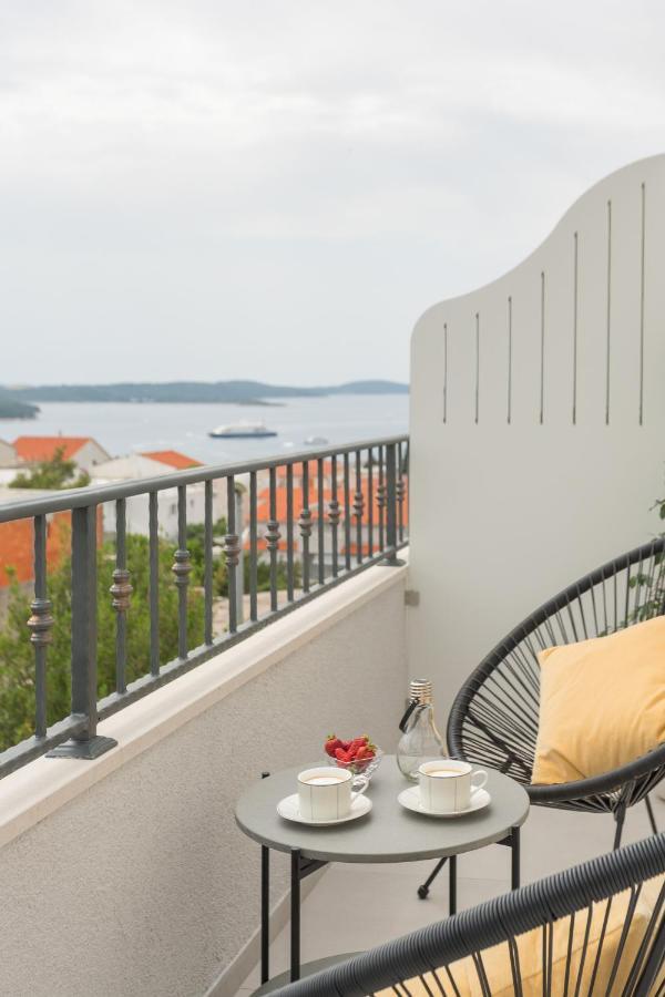 Hvar Top View Apartment Hvar Town Esterno foto